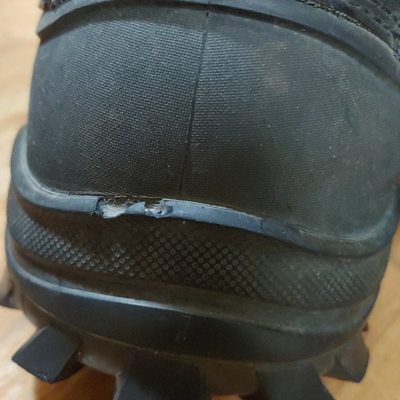 Merrell Vibram Artic Grip Boots 8.5 main image 2